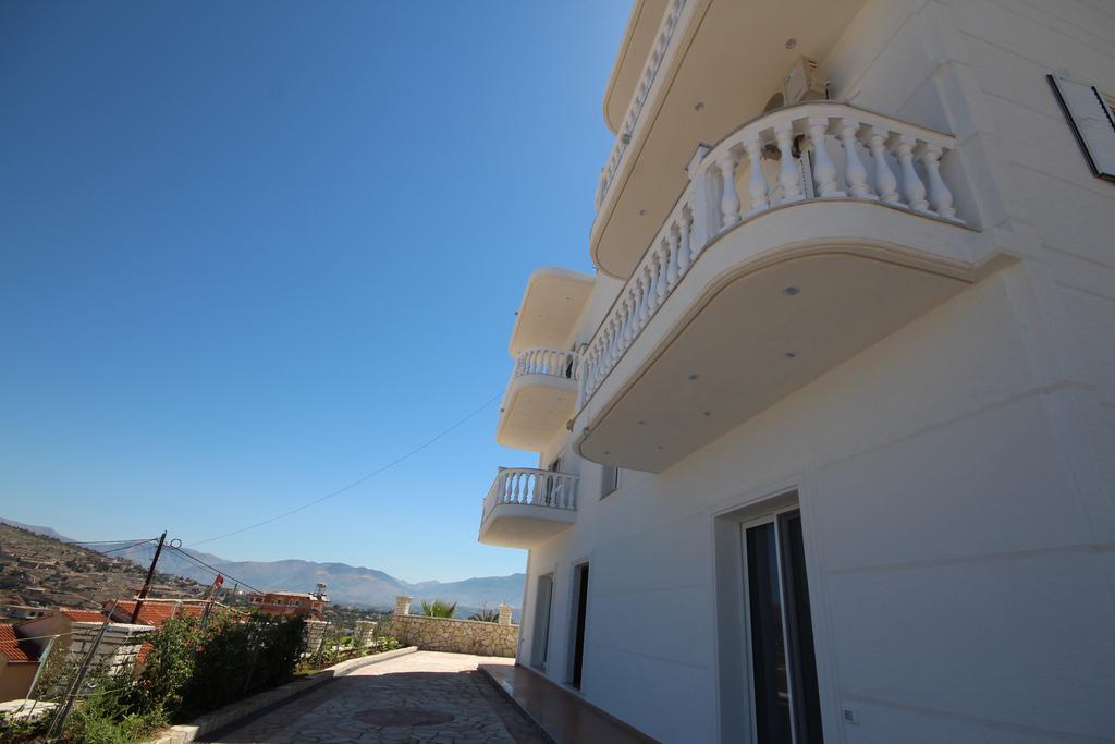 Apartamento Vila Sulozeqi Sarandë Exterior foto